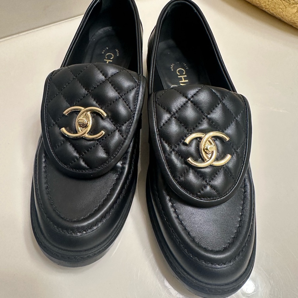 Chanel Black Loafers with Gold Accent - Picture 8 of 15